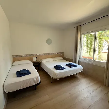 Casa Torrent Konukevi *